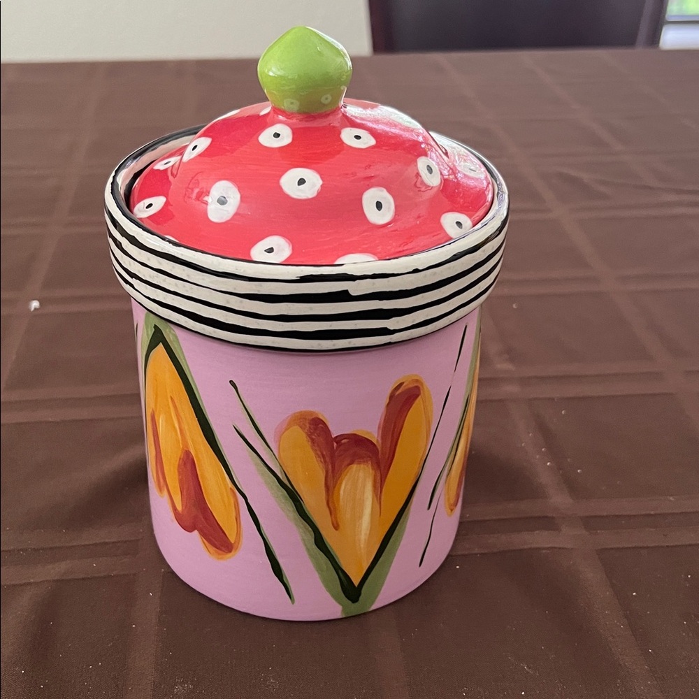 Droll Designs Canister